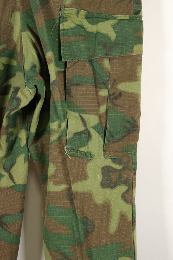 1968 contract missing size tag Ripstop ERDL camouflage Fatigue pants, used.