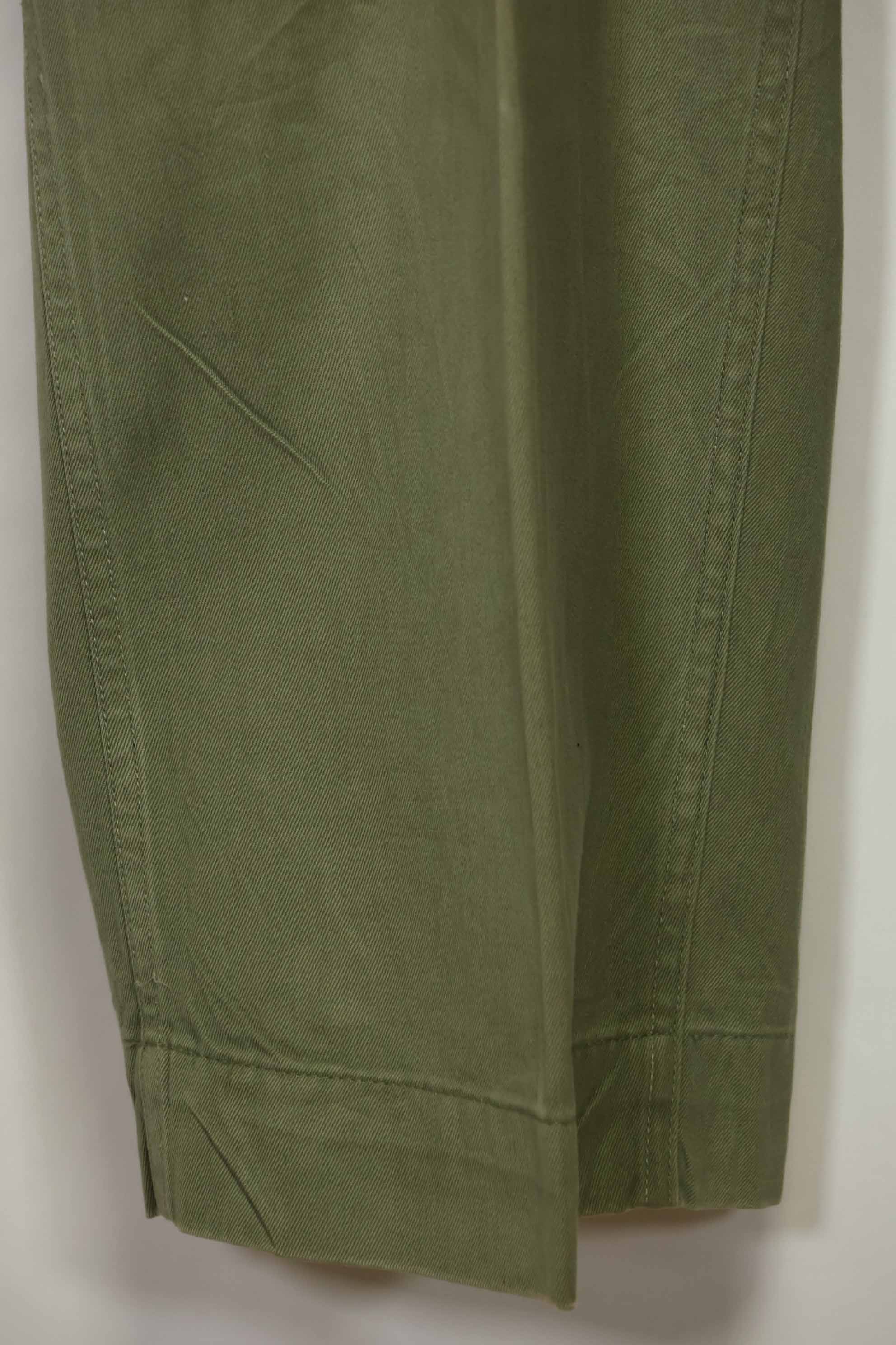 1940s-50s U.S. Army M45 cotton field pants with modified cargo pockets, airborne use, used, A