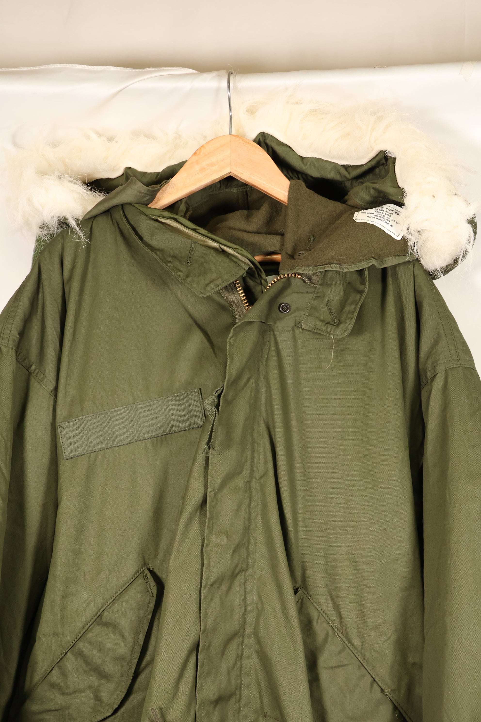 1973 Contract & 1983 Contract Hood M-R M65 Field Hoodie Fishtail Hoodie, almost unused.