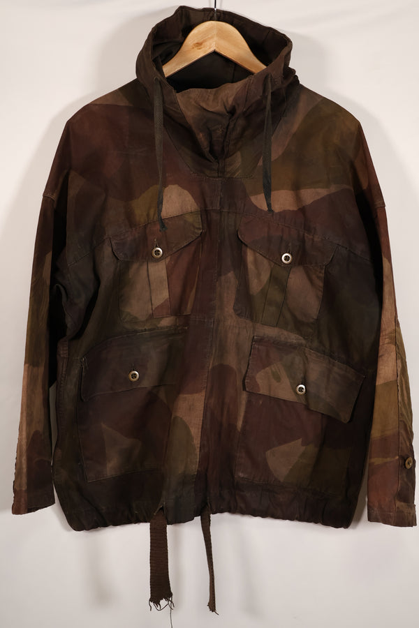 Real British Army SAS smock WINDPROOF camouflage smock, size unknown, heavy fabric, black dyed, used.