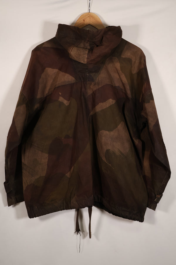 Real British Army SAS smock WINDPROOF camouflage smock, size unknown, heavy fabric, black dyed, used.