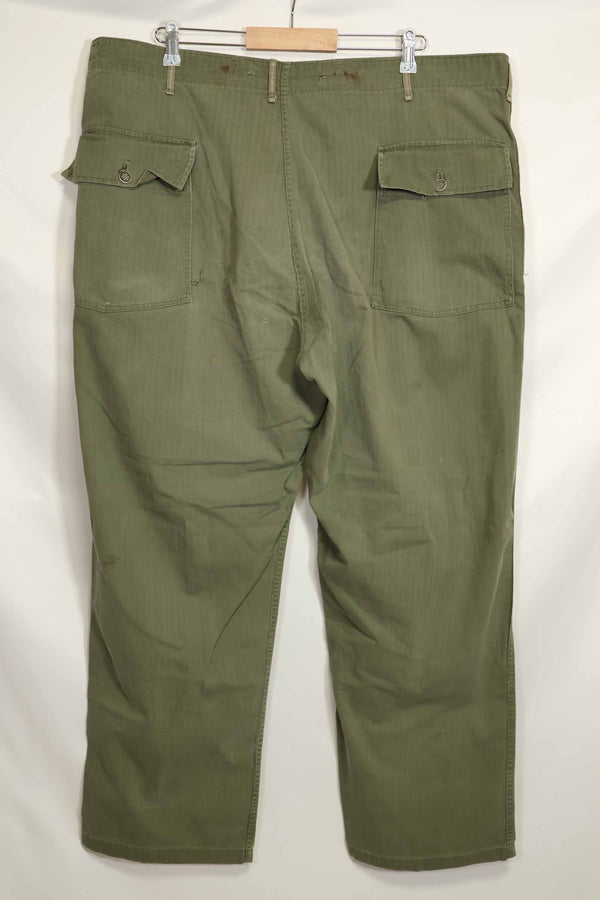 1940's U.S. Army HBT Utility Pants, large size, scratched, used.