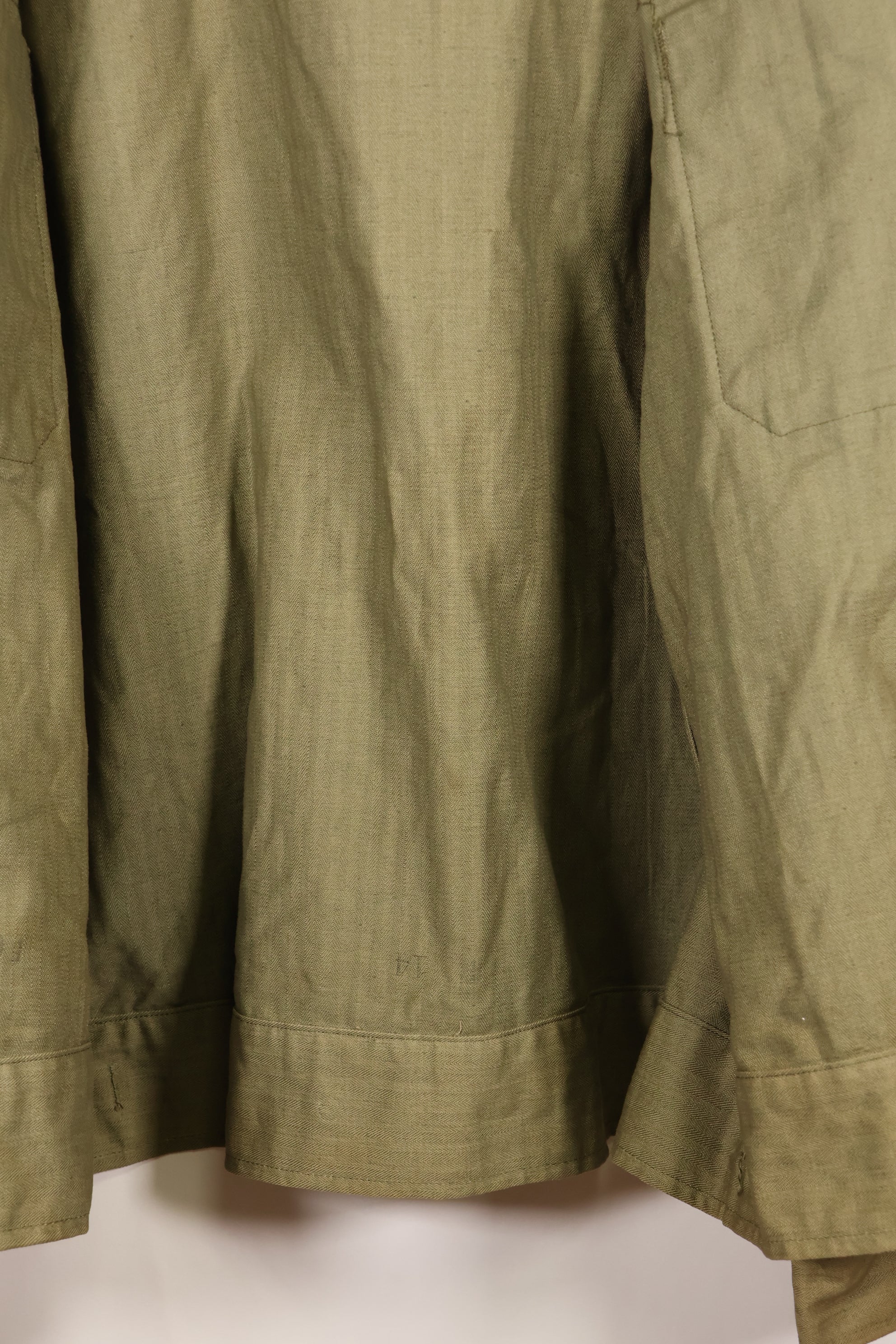 1940s 44R U.S. Army M-41 HBT utility jacket, almost unused.