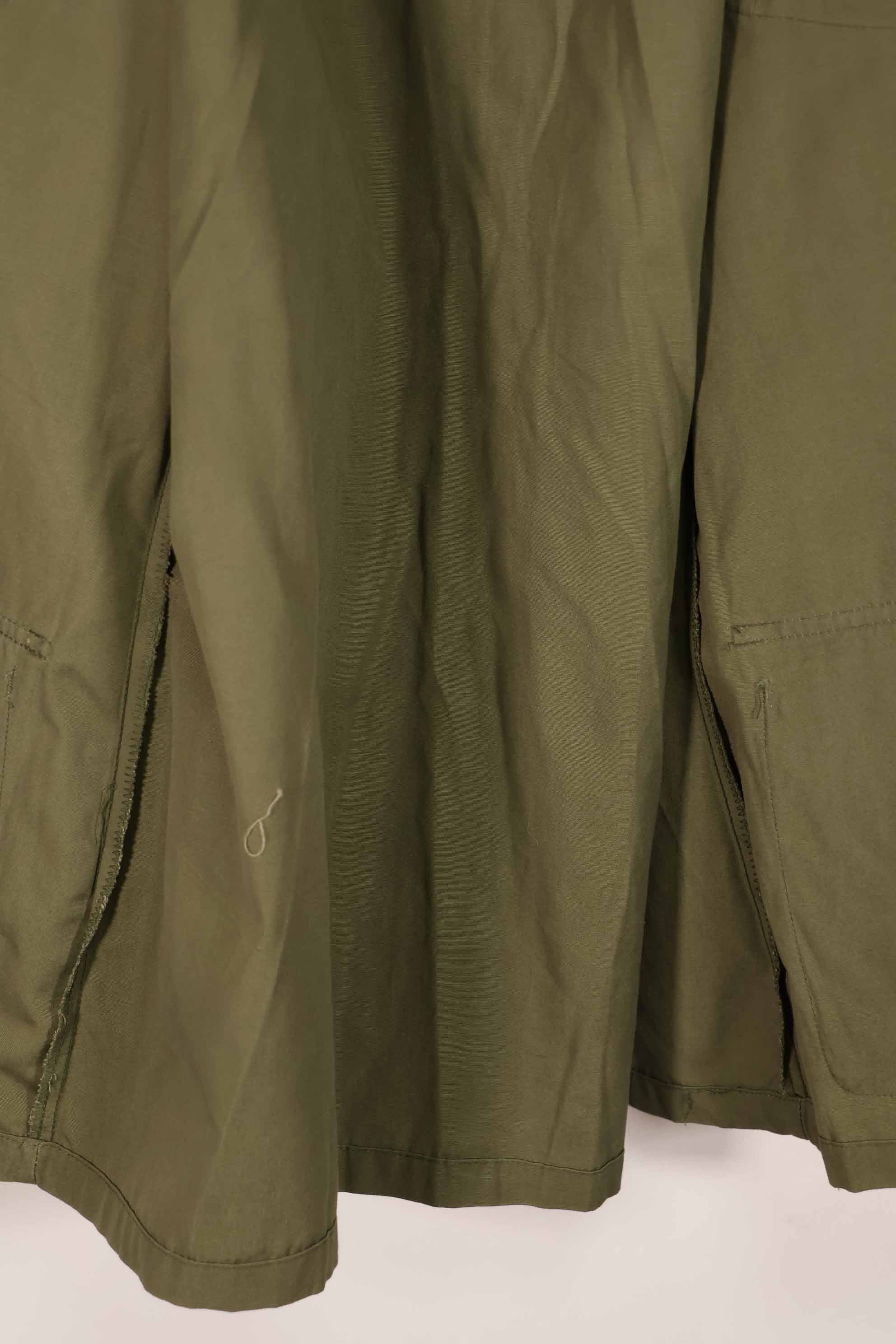 Real 1966-1967 3rd Model Jungle Fatigue Jacket L-R, almost unused.