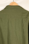 1966-67 Contract M-R Non Rip 3rd Model Jungle Fatigue Jacket in good condition.