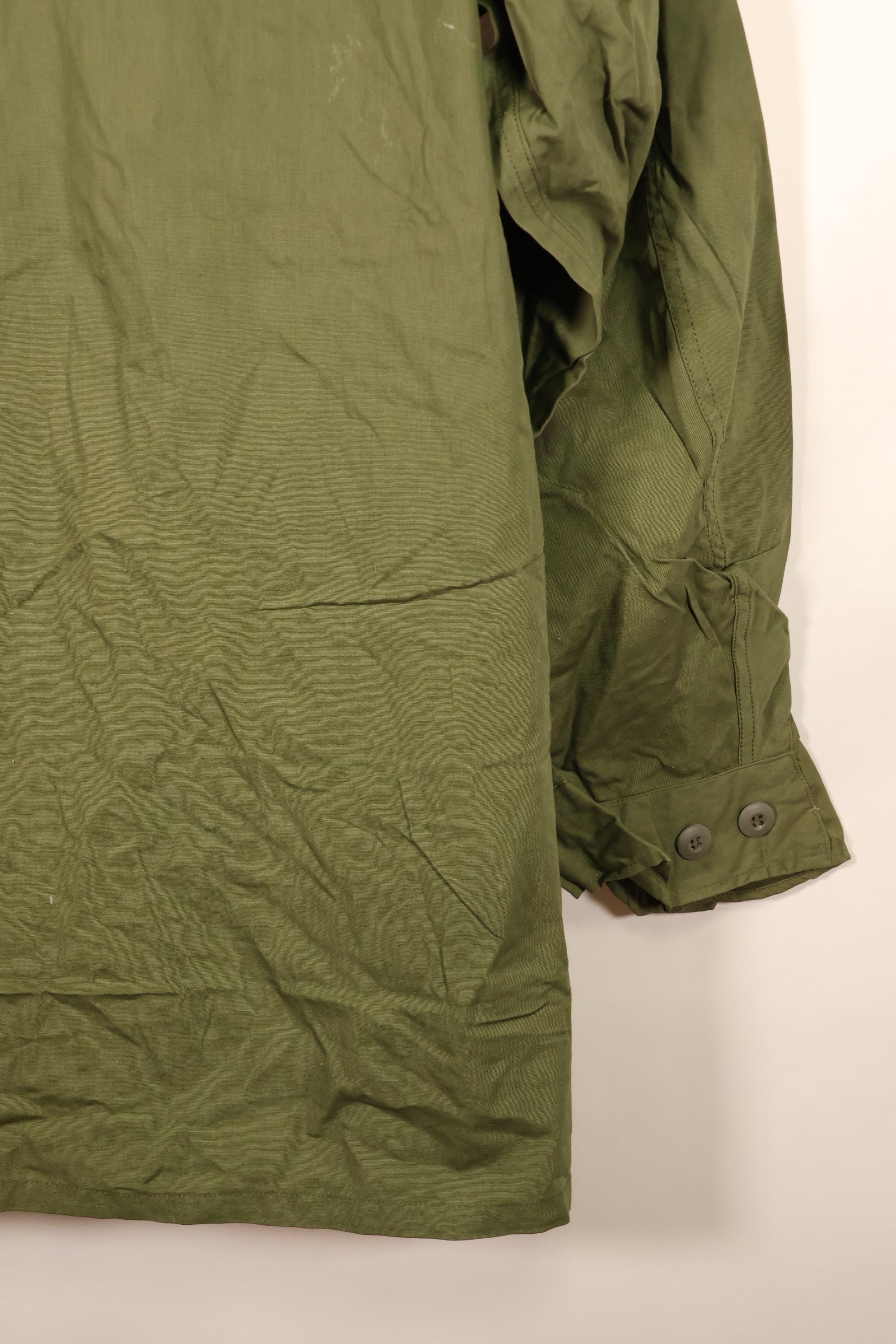 1967 Contract, L-L, Virtually Unused, 3rd Model Jungle Fatigue Jacket, Stains on the Back, Used