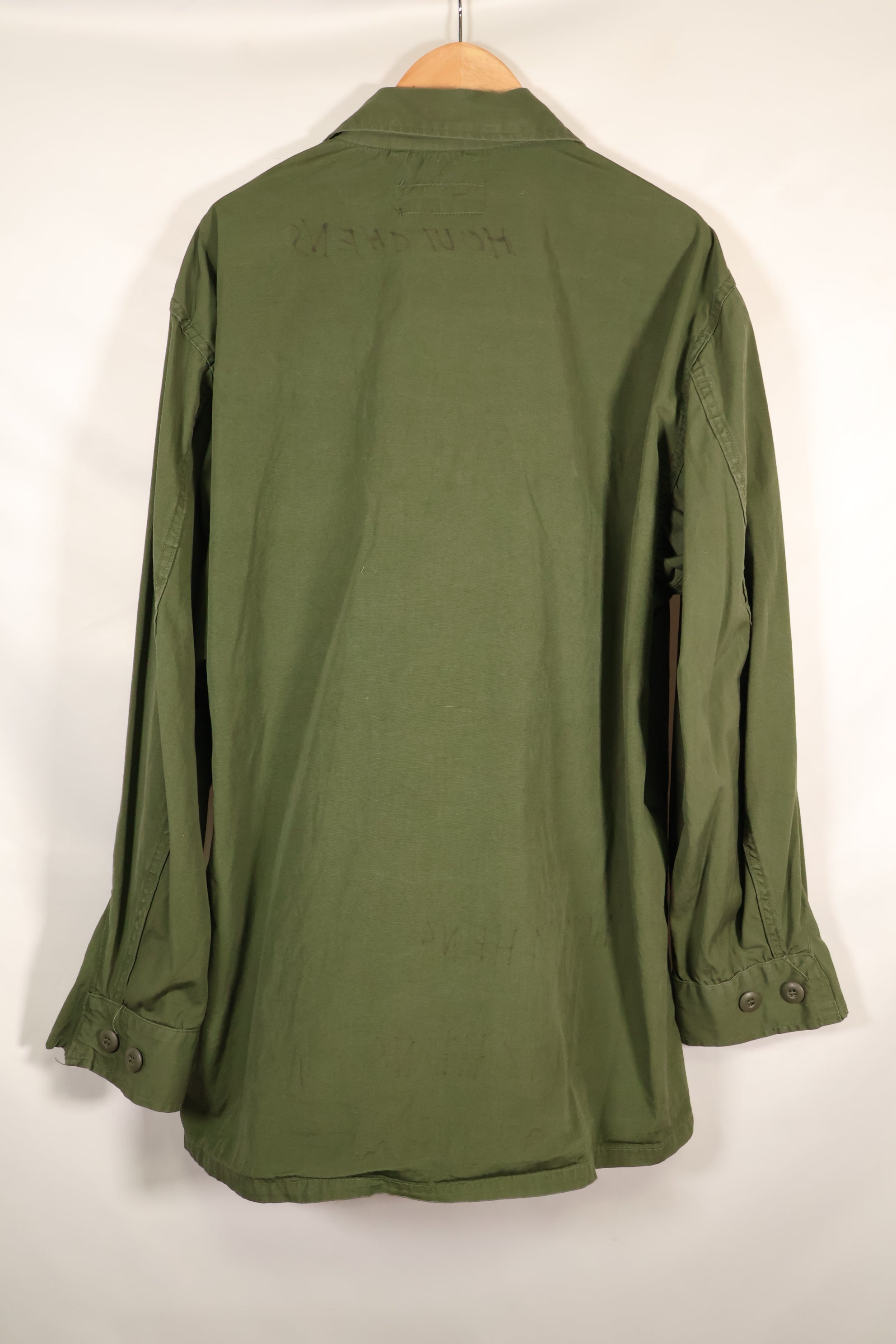 Circa 1966-67 L-R 2nd Model 3rd Model eclectic jungle fatigues jacket, used, good condition.