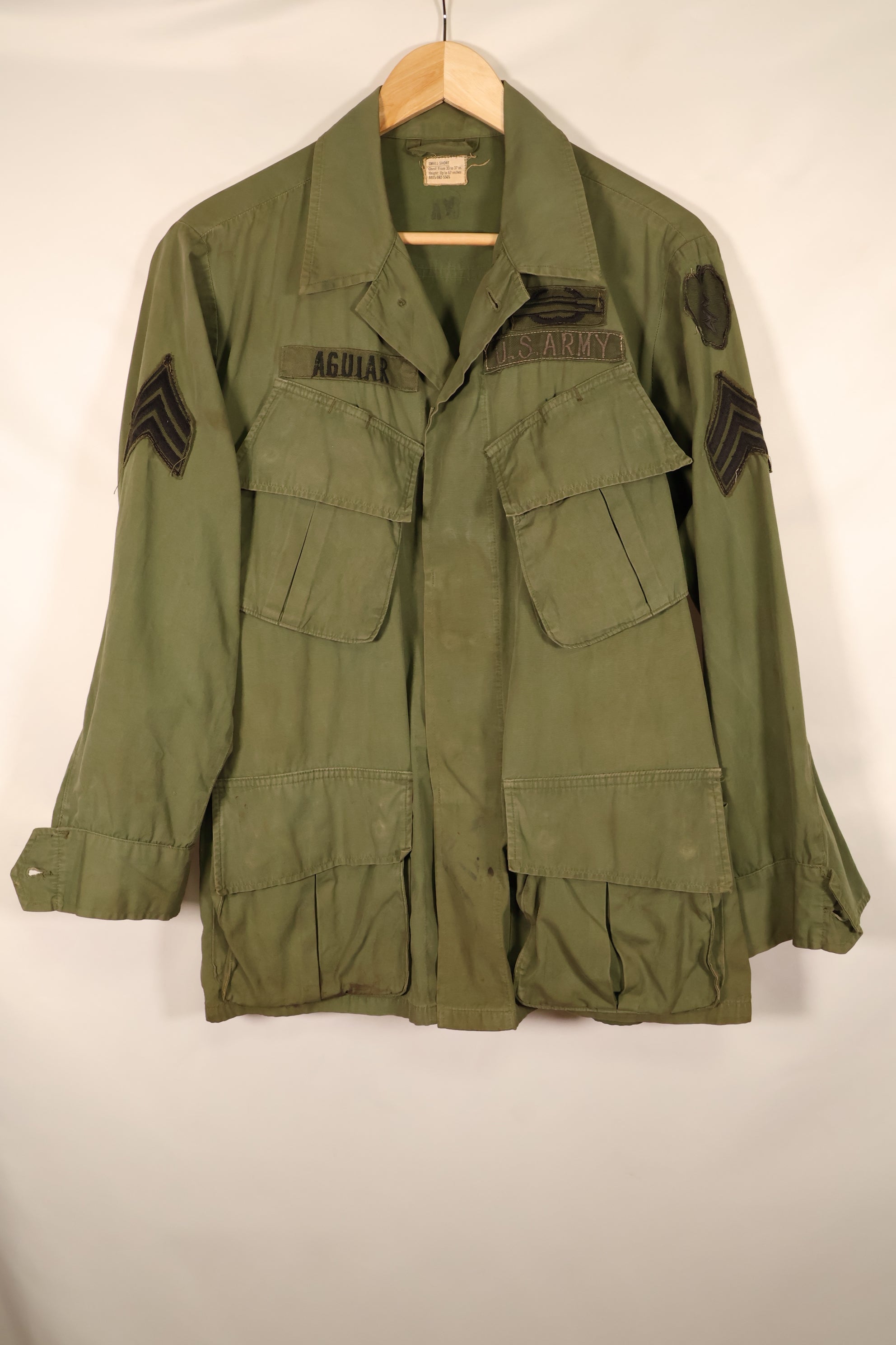 1967 Contract, S-S, 3rd Model Jungle Fatigue Jacket, 25th Infantry Division Patch, Used