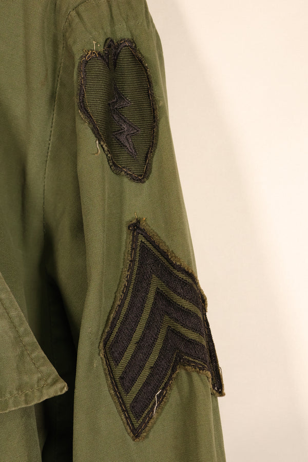 1967 Contract, S-S, 3rd Model Jungle Fatigue Jacket, 25th Infantry Division Patch, Used