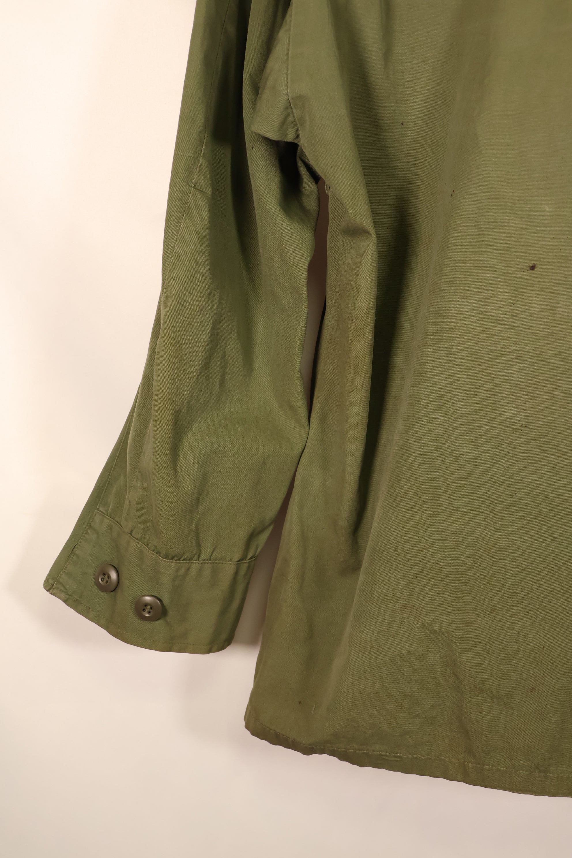 1967 Contract, S-S, 3rd Model Jungle Fatigue Jacket, 25th Infantry Division Patch, Used