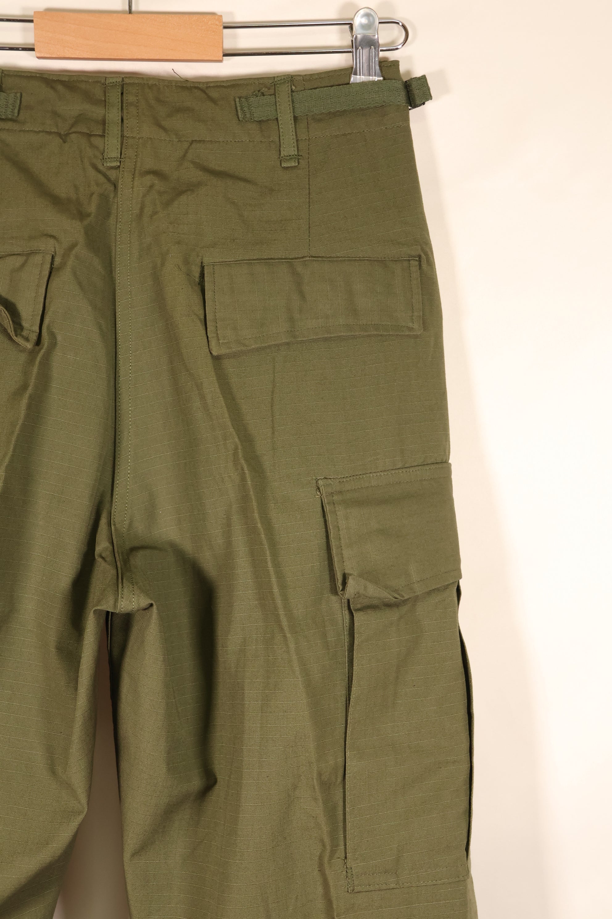 Late 1960s, S-R, U.S. Army, 4th Model Jungle Fatigue Pants, in good condition, almost unused