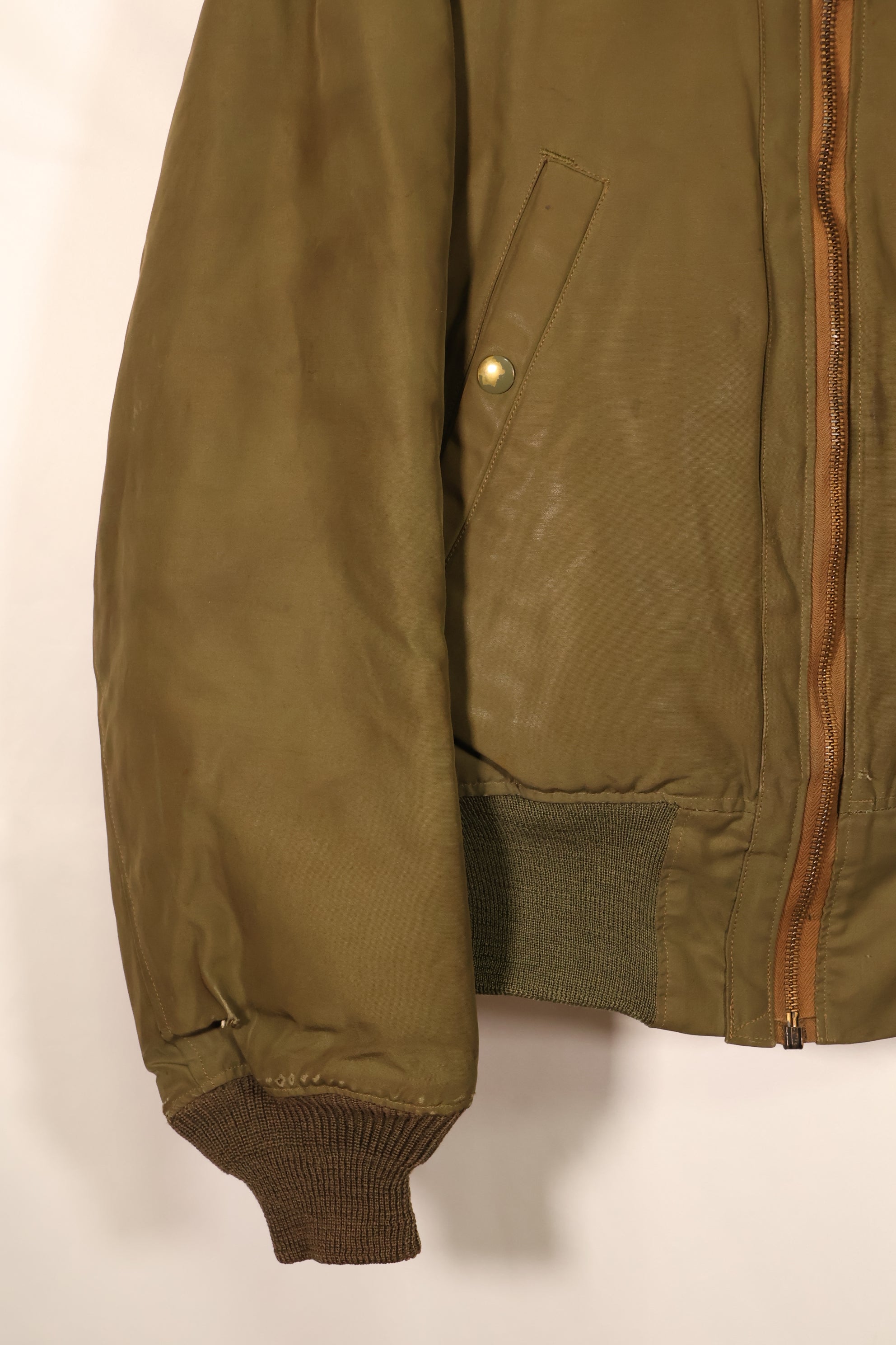 1940s, Size 38, U.S. Army Air Forces (USAAF) B-15 Flight Jacket, with elevator modifications, in good condition