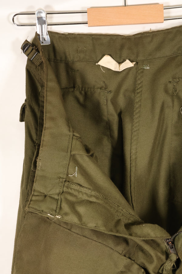 Early 1970's M-L pilot fireproof pants, size tag missing, used.