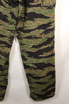 Late 1960s-70s Taylor Late War Tiger Stripe Large Pants Used