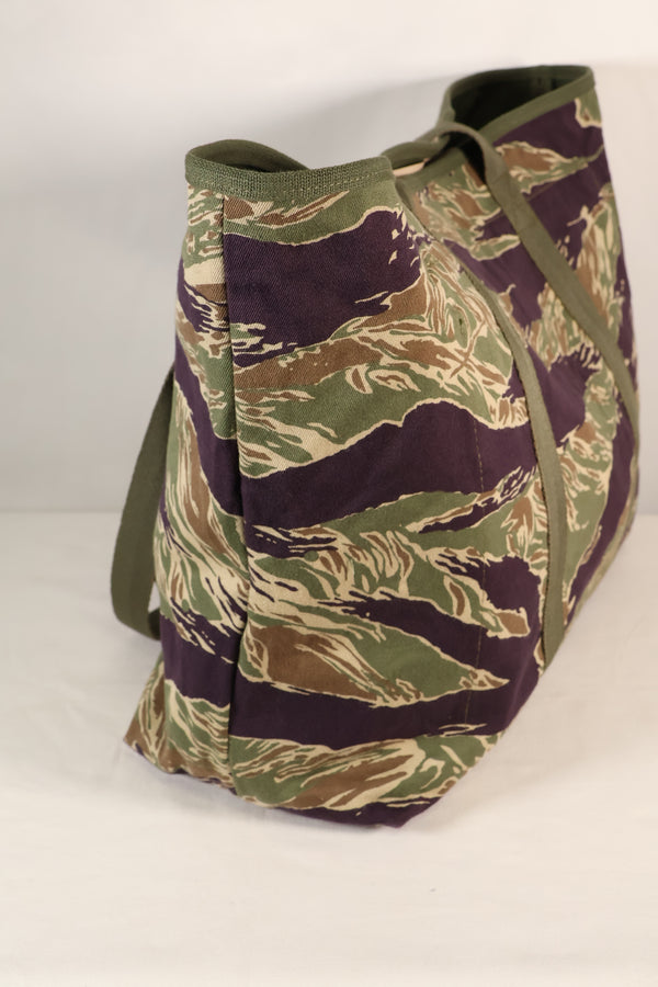 MILITARIA 1911 xSignal Depot collaboration Okinawa Tiger Tiger Stripe Tote Bag