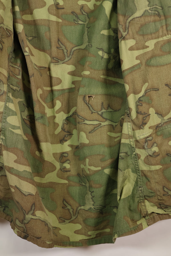 Circa 1966-67 US Army ERDL Camouflage Leaf Camouflage Jungle Fatigue Jacket, used.