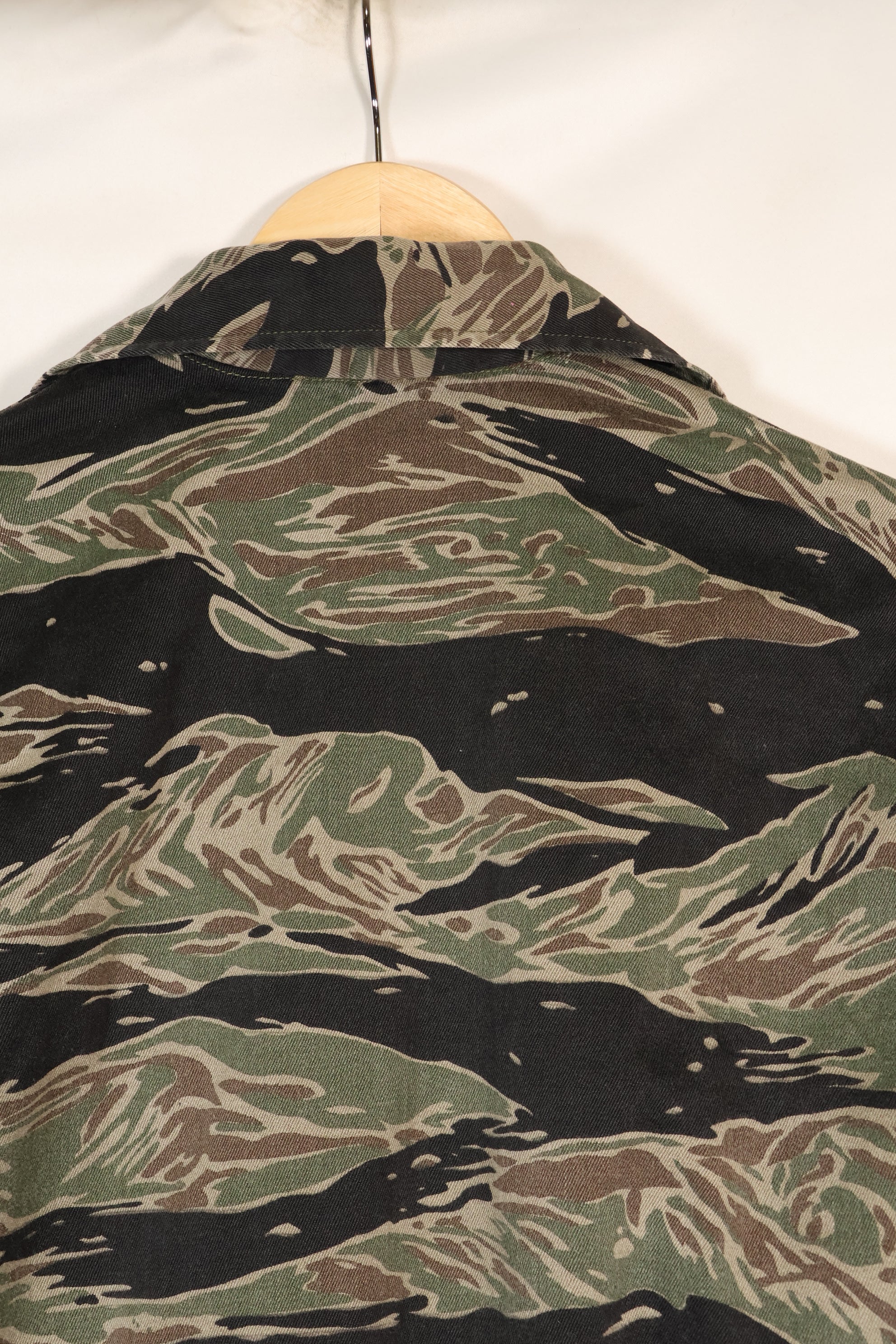 1960s Japanese Silver Tiger Asian Cut shirt, tiger stripe, used, no cuffs.