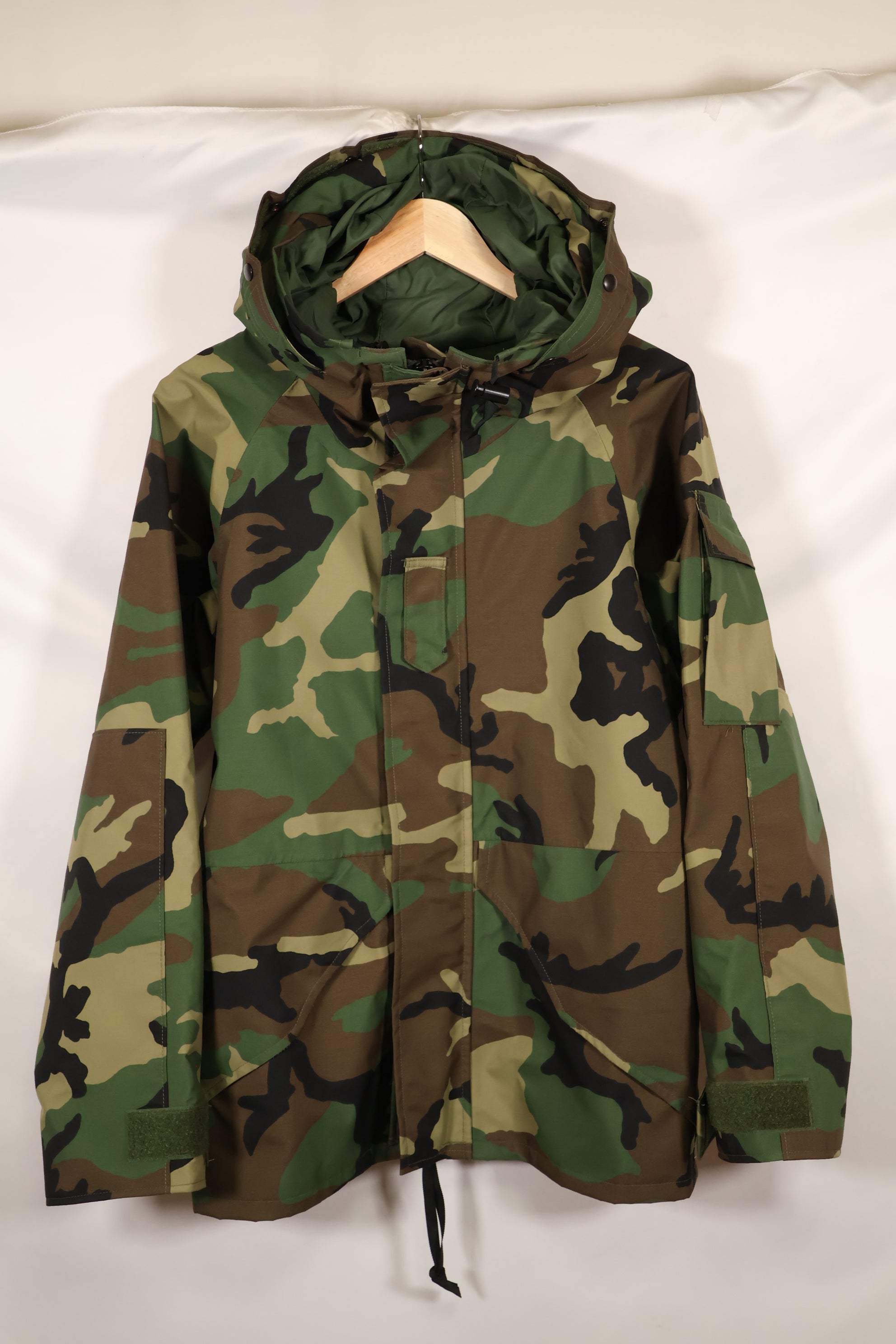 2004  X-S-S U.S. Army Woodland Camouflage ECWCS Gen1 Gore-Tex Late Model Used