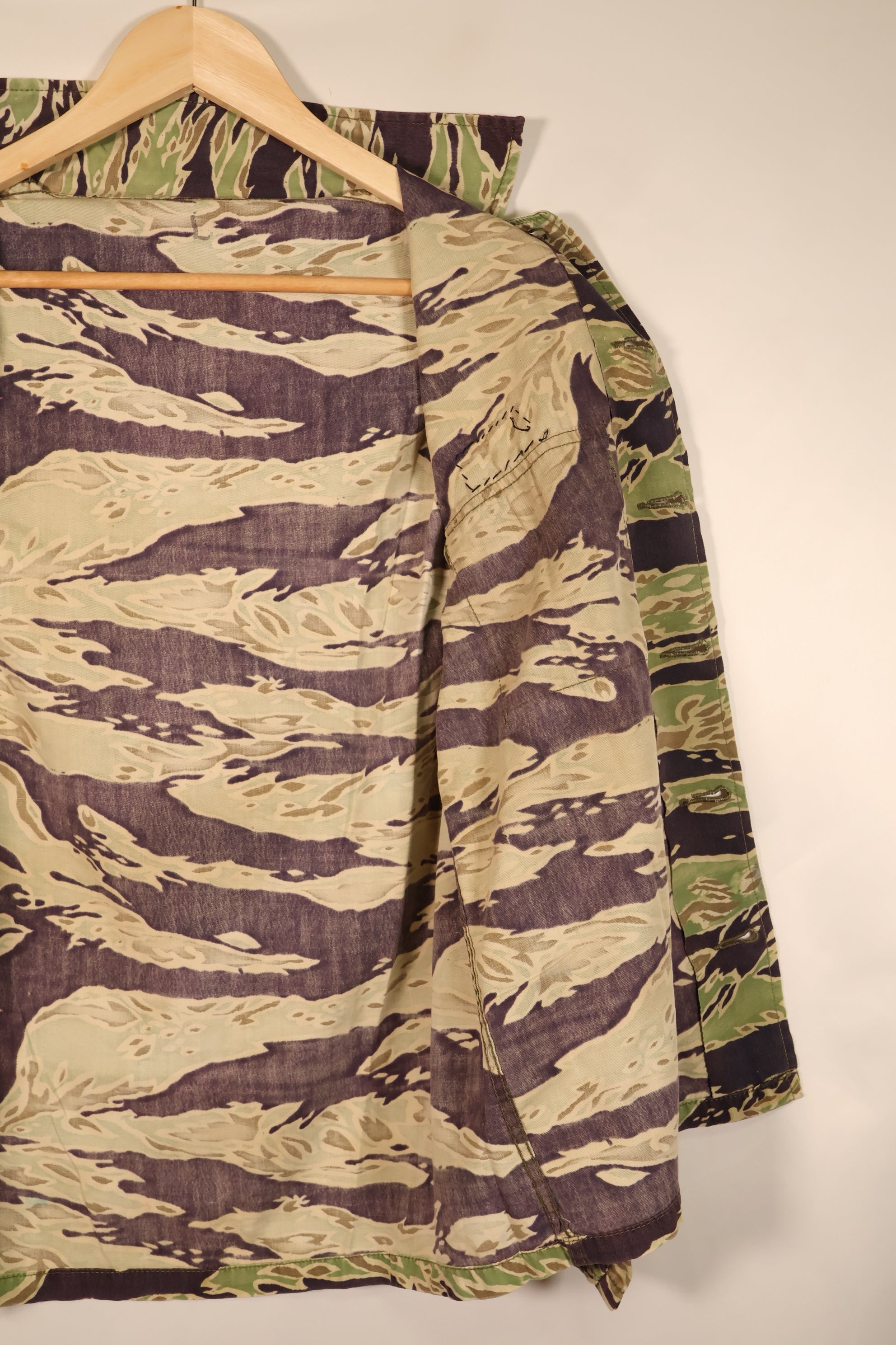 Late 1960s, A-L, Late War Lightweight, Tiger Stripe Shirt, Faded, Used