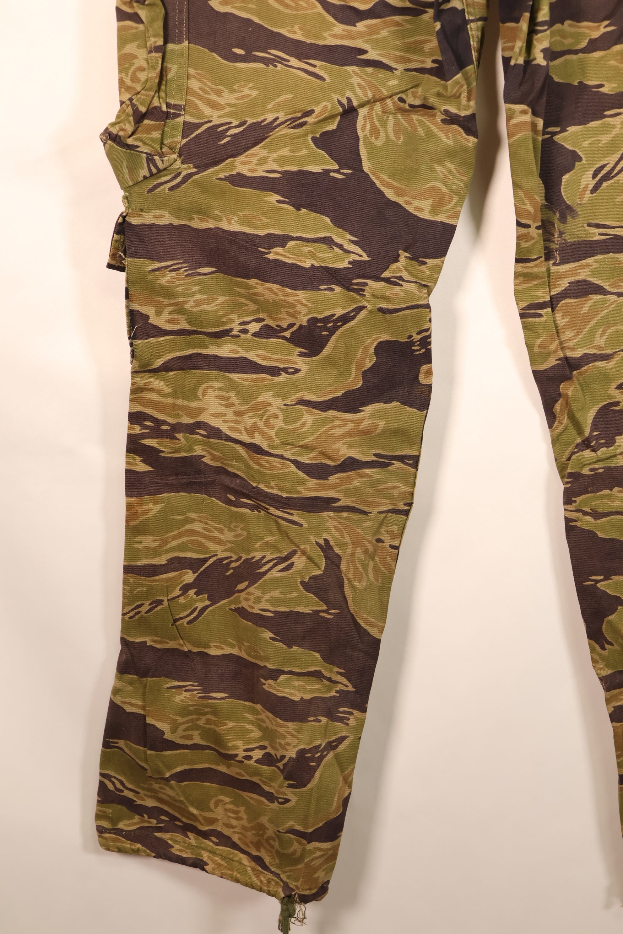 Late 1960s, A-M, Late War Pattern, Heavyweight Fabric, Tiger Stripe Pants, Asian Cut, Used