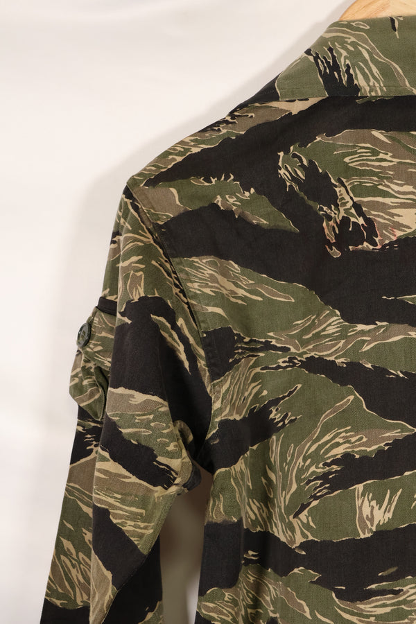 Real US-S Okinawa Tiger Tiger Stripe US Cut Shirt Japanese Mainland Sewing Used