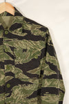 Mid-1960s US Cut Okinawa Tiger Lime Green Color Tiger Stripe Shirt Used
