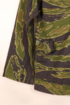 Early 1970s, Size S–M, South Vietnamese Marine Corps (VNMC), 5th Pattern Tiger Stripe Shirt, in good condition　