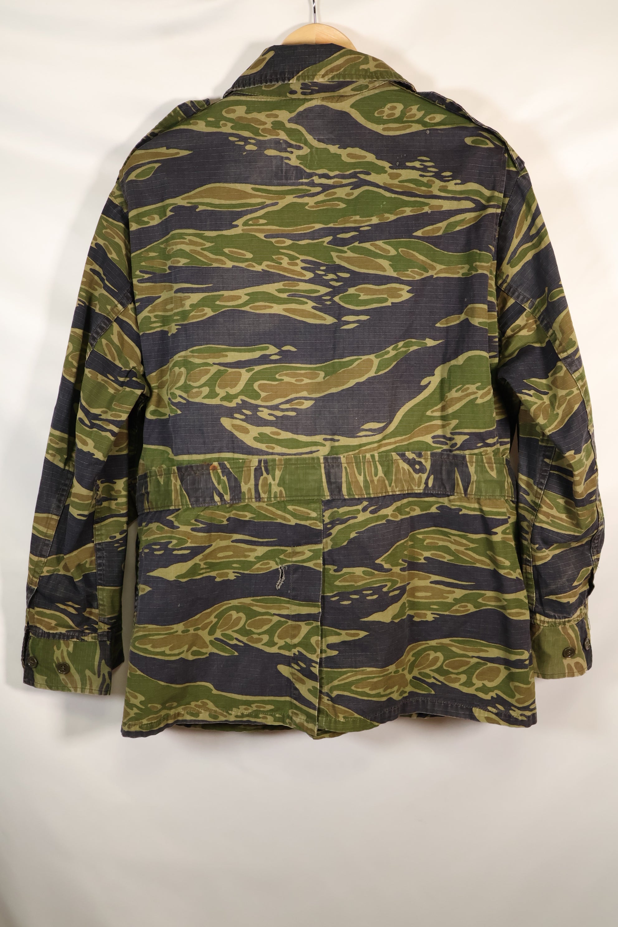 Late 1970s VNMC Late Pattern Tiger Stripe Safari Jacket Civilian Used