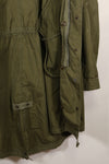 Early 1950s MEDIUM US Army M51 Field Parka, shell only, used.