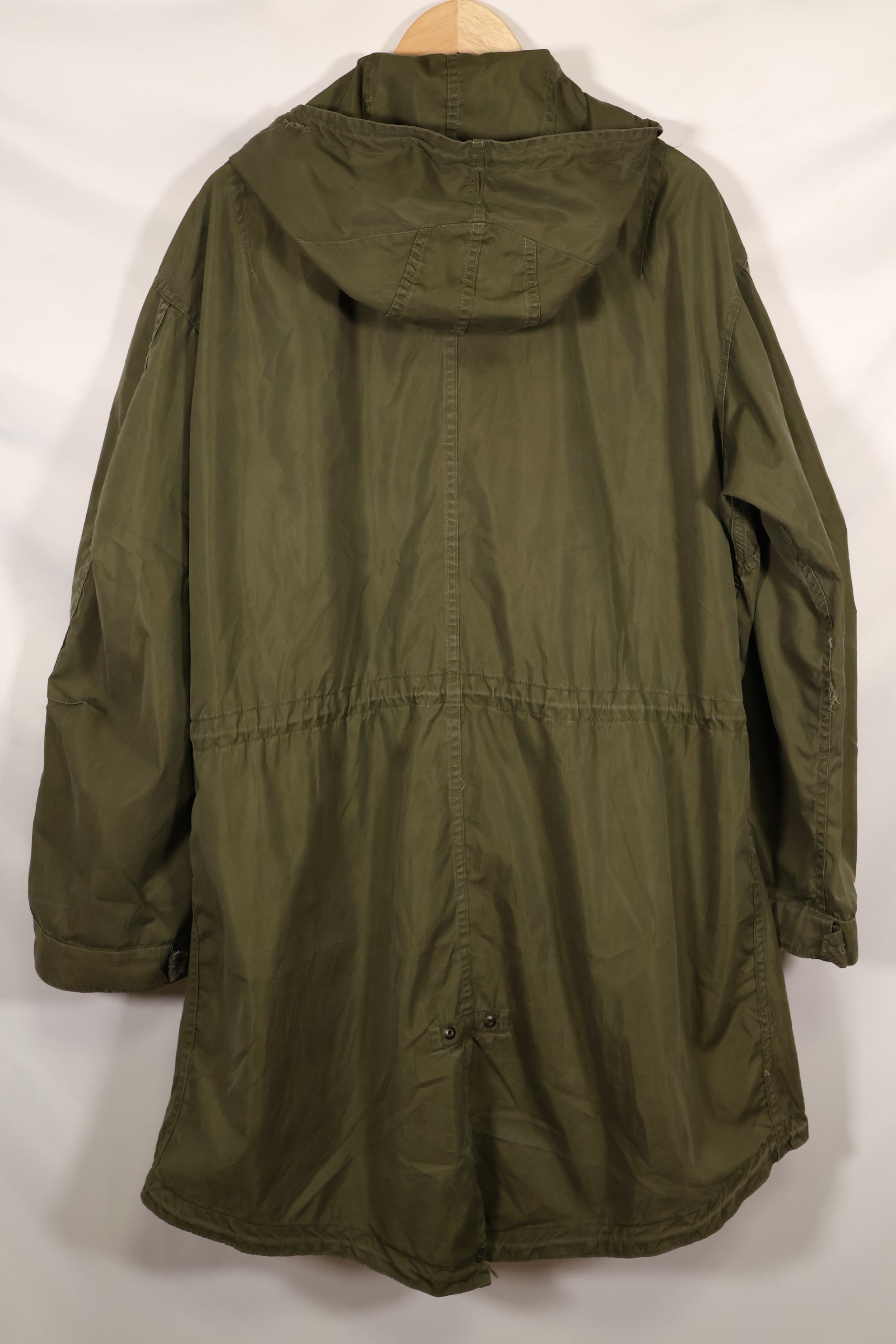 Early 1950s MEDIUM US Army M51 Field Parka, shell only, used.