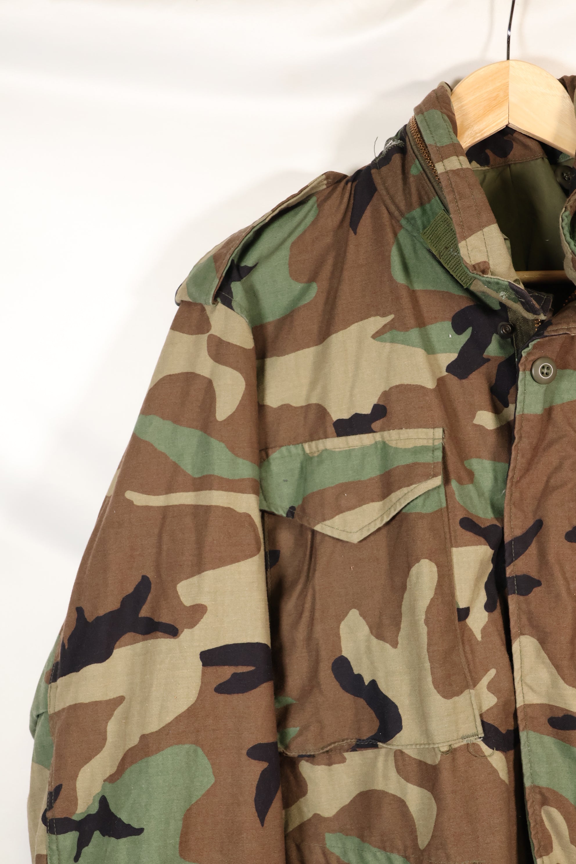 1983 Contract M-R Early Lot M65 Field Jacket Woodland Camouflage Brass Zipper Used