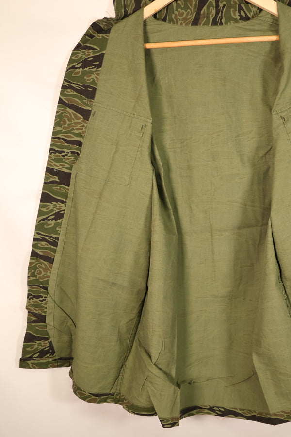 Late 1960s, Size M, Late War Lightweight, Dark-Colored, Tiger-Stripe Shirt, Used