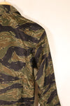 Mid-1960s, A-M, Silver Tiger Pattern, Asian Cut, Tiger Stripe Shirt, Virtually Unused