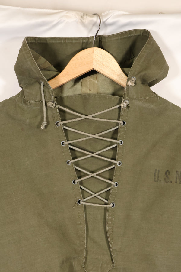 1950s-60s size M US Navy rain deck parka anorak, used.