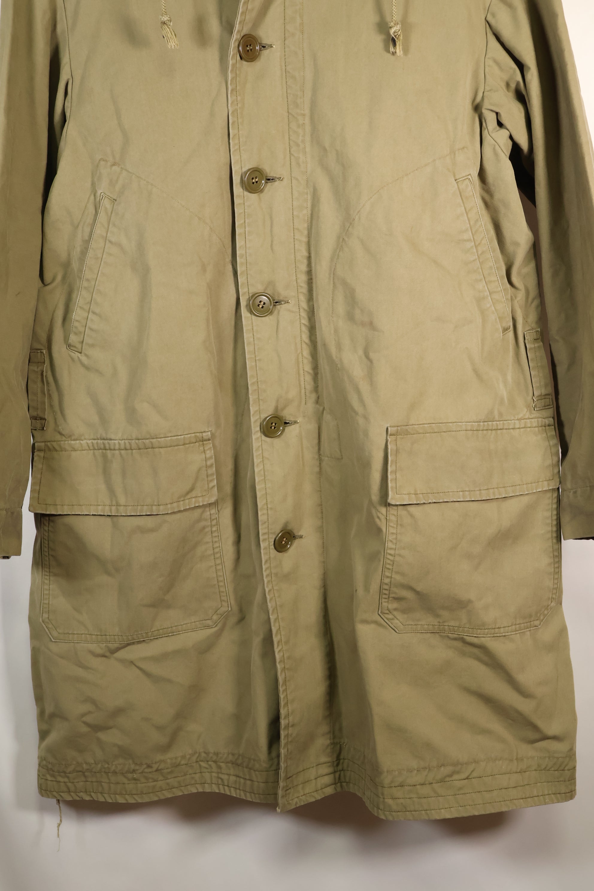 Early 1940s US Army M-41 Field Parka without Mouton Liner, used.