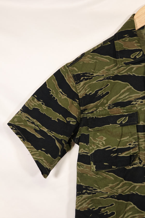 Real A-M Tiger Stripe Shirt Gold Tiger Derivative Pattern Almost unused