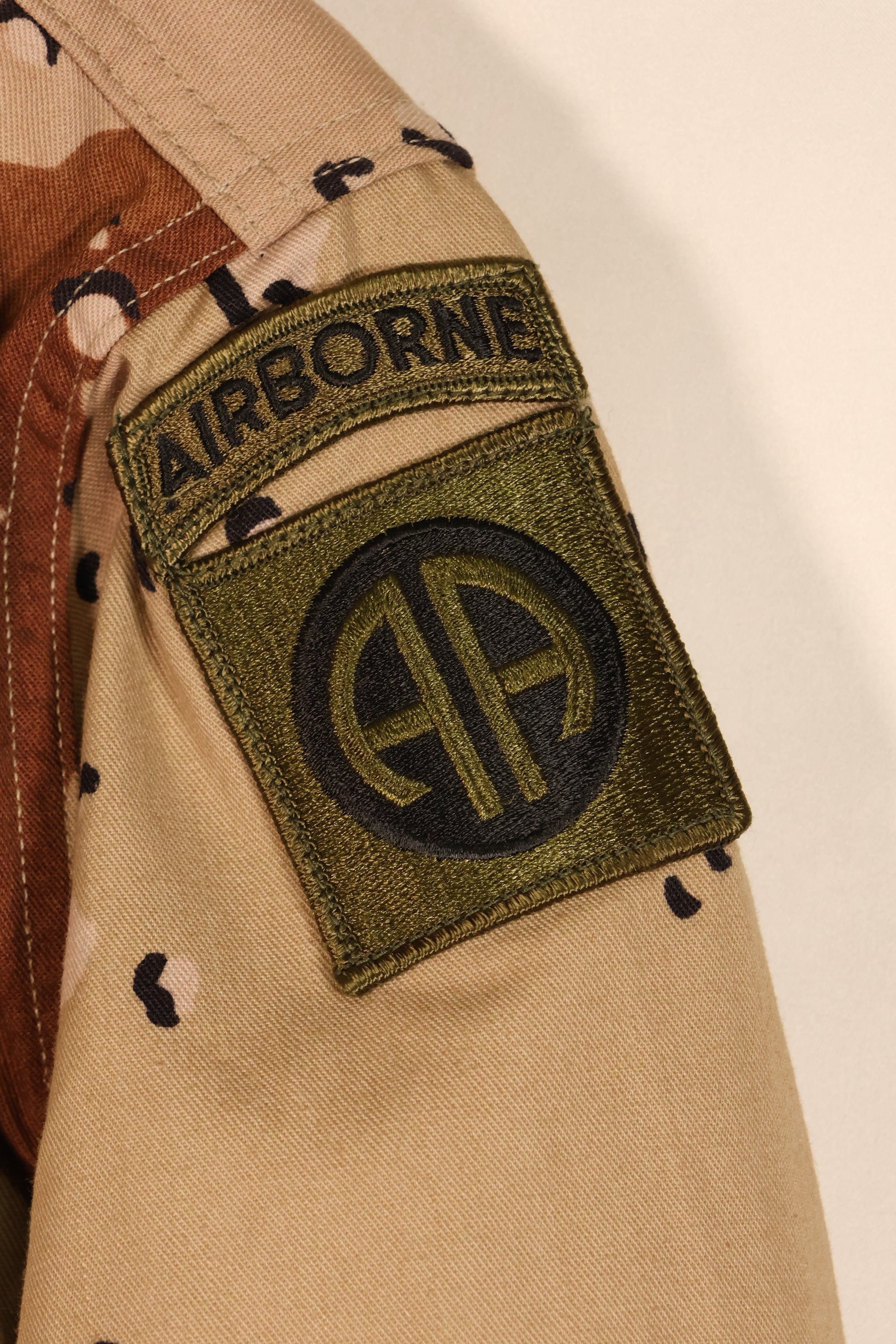 1981 Contract, M-S, White Tag, Early Production, 82nd Airborne Division, 6C Desert Camouflage, Chocolate Chip Camouflage, Jacket, Used