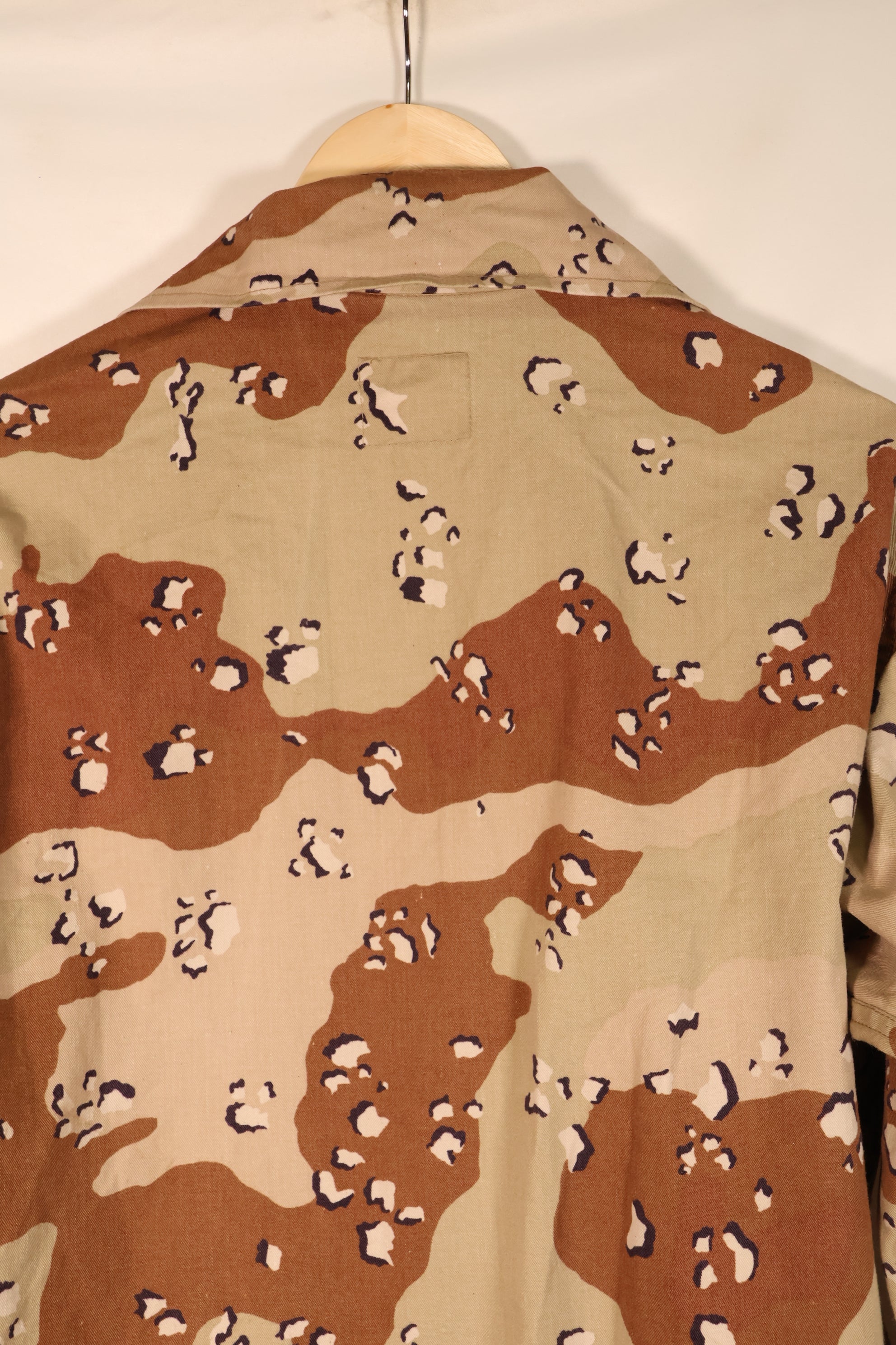 1990 Contract, M-R, DPSC, 6C Desert Camo, Chocolate Chip Camo, Jacket, Used