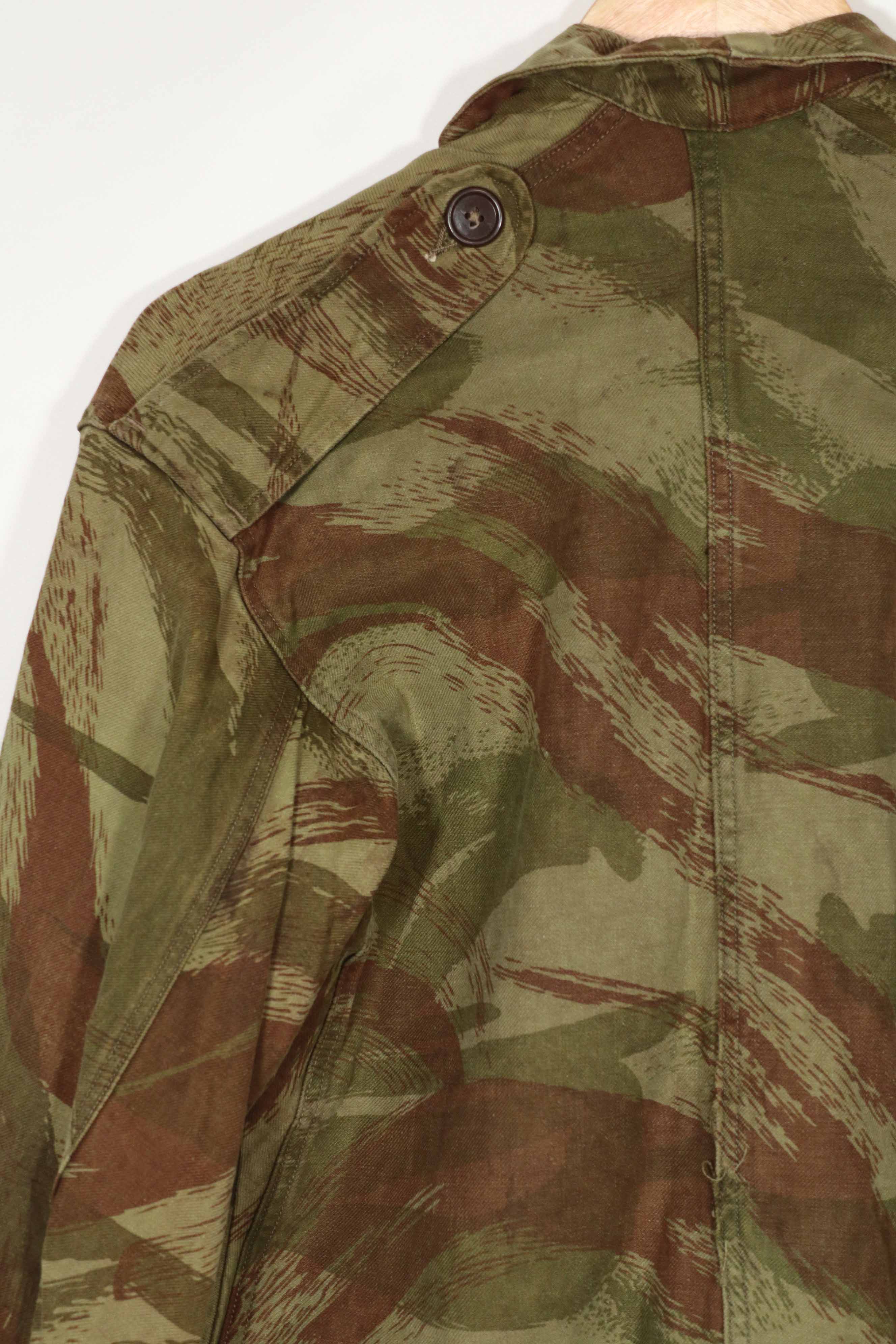 Real Indochina War Lizard Camouflage TAP 47/53 Camouflage Jacket, used, faded.