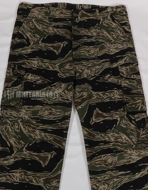 [SCHEDULED TO SHIP MID-Nov] MADE IN JAPAN Silver Tiger Stripe Trousers Standard Edition