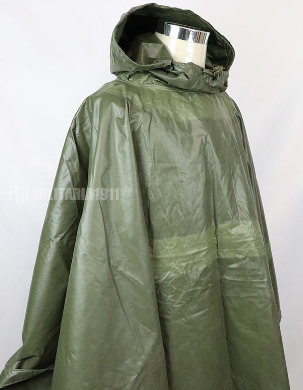 Original U.S. Army Poncho, 1968, Surplus Used