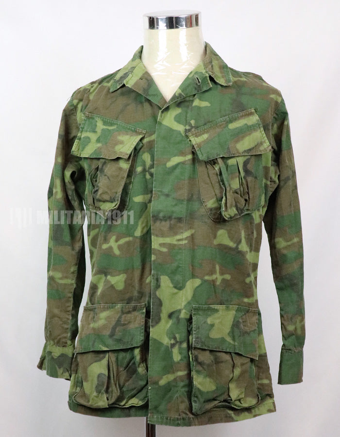 Original US military ERDL jungle fatigues, used, unknown age, faded.