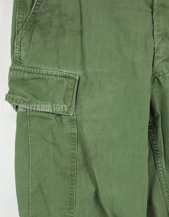 Original 2nd model jungle fatigues, non ripstop, worn, scratched, faded. Yes Used