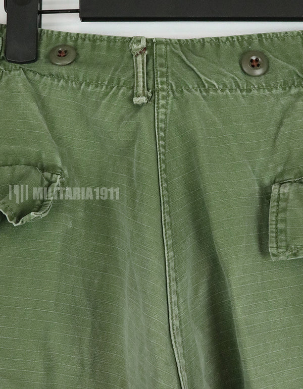Original late model jungle fatigues pants, ripstop fabric, made in 1969, used, modified.