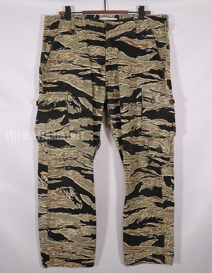 Replica Gold Tiger Stripe Pants Made in East Asia Reproduction Used